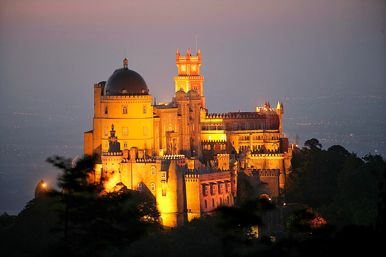 Von Lissabon aus: Ganztägige Tour durch Sintra und Cascais mit Einheimischen