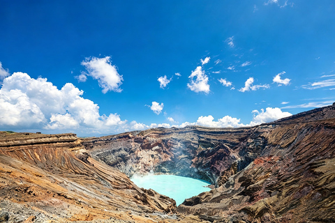 Fukuoka: Mt. Aso, Minamiasu Railway & Kumamoto Castle Tour
