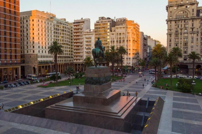 Montevideo: 4-Hour Guided City Tour with Hotel Pickup Service Montevideo: 4-Hour Guided City Tour with Hotel Pickup