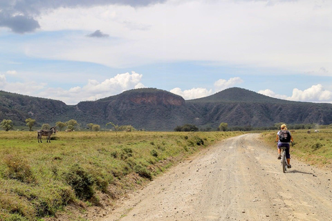 Wild Encounters: Hell's Gate National Park Adventure