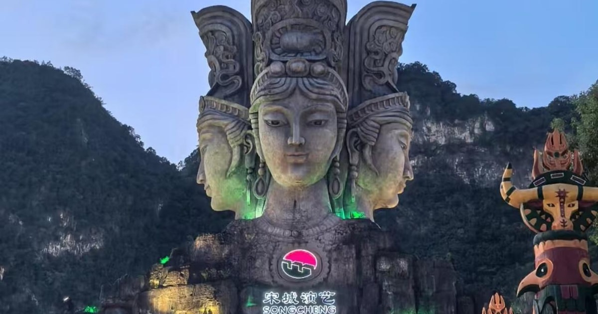 Yangshuo: Ruyi Peak, Yulong River, & Show Guided Tour | GetYourGuide