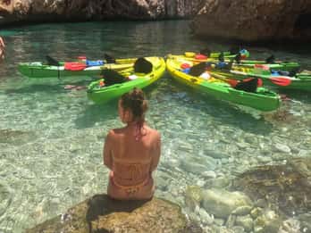 Granadella-Moraig: Full Day Experience by kayak & E-bike