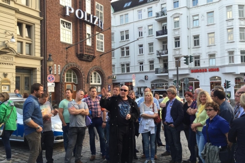 Hamburg: insidertour rond de Reeperbahn & St. PauliFeesttour met Lex D.ldo