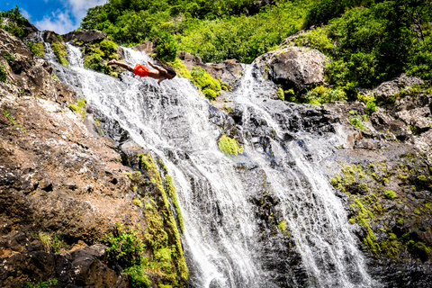 Las maravillas naturales de Mauricio: Las 7 Cascadas + picnicMauricio: Una Maravilla Natural: Las 7 Cascadas de Mauricio