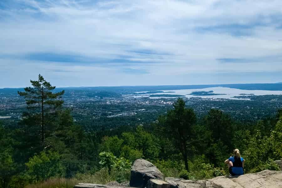 Wanderung in Oslo: Vettakollen und sein außergewöhnliches Panorama auf den Fjord. Foto: GetYourGuide Wanderung in Oslo: Vettakollen und sein außergewöhnliches Panorama auf den Fjord. Foto: GetYourGuide