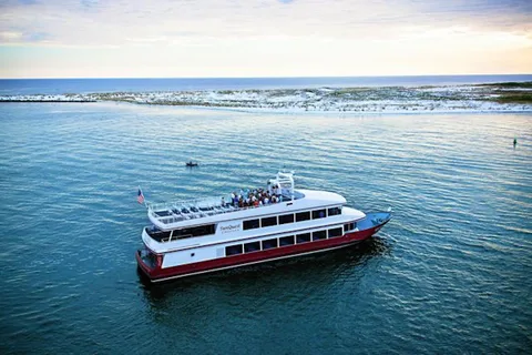 Destin: Dinner Cruise with Live Music