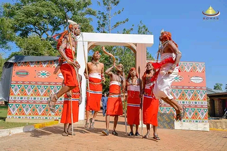 Desde Nairobi: Excursión y Espectáculos de Danzas Culturales Bomas de Kenia.