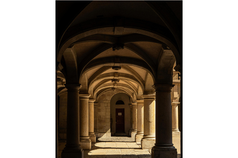 Walking tour of Geneva, Old Town & Lakefront Walking tour: Old town & lakeside