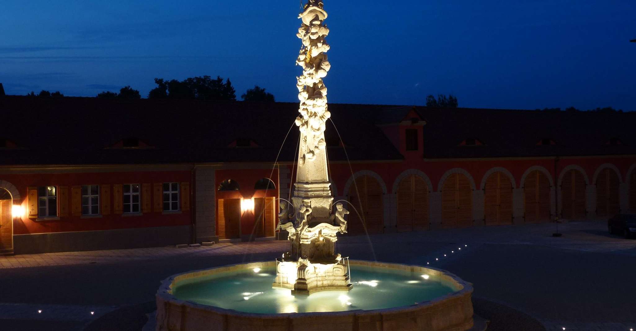 Guided tour Oettingen Castle - Housity