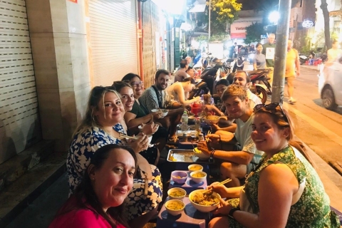 Hanoi Walking Food Tour mit Besuch der Train Street