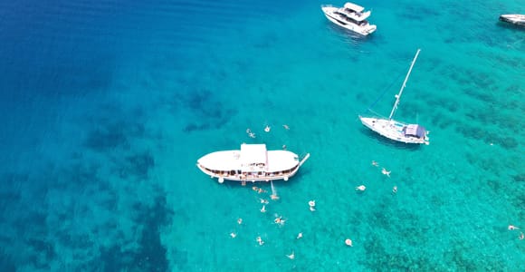 Split: Blaue Lagune und Šolta Bootstour mit Mittagessen und Getränken