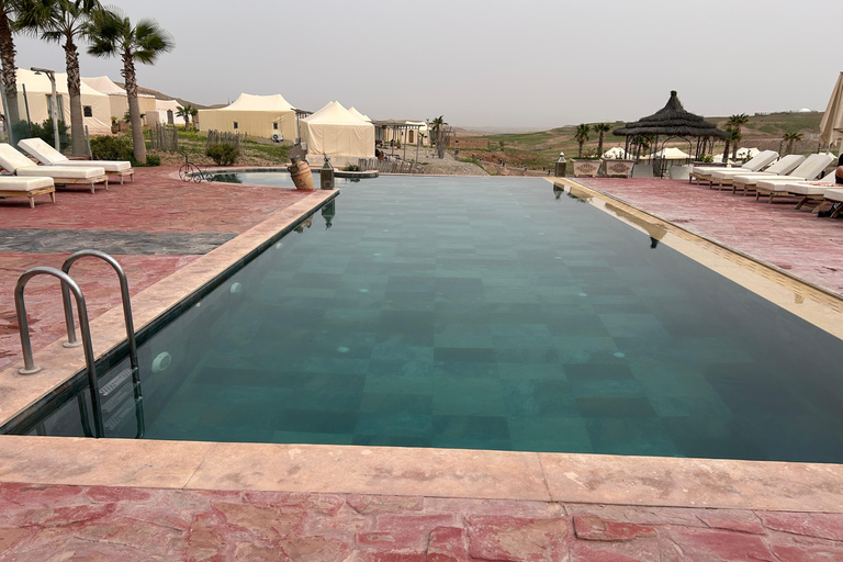 Agafay Desert: Family Pool Experience & Lunch in Agafay