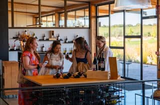 Ab Madrid: Ribera del Duero Tour zu 3 Weingütern mit Verkostungen