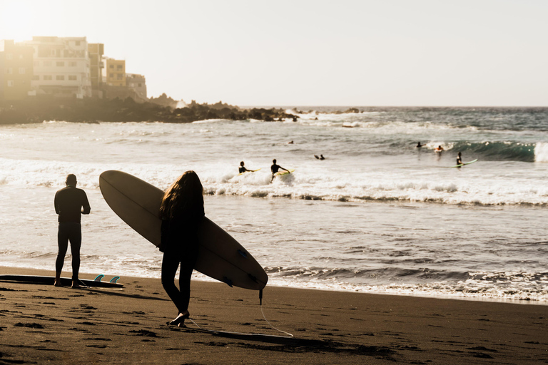Lima: Surf lessons for all levels