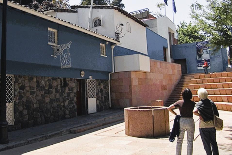 Santiago : visite privée de la ville avec le musée Neruda