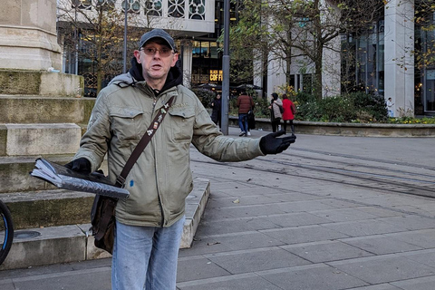 Manchester: Guided Walking Tour of Historic Pubs & City