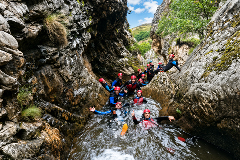 León: Guided Canyoning Adventure with Equipment Cacabillos Canyoning