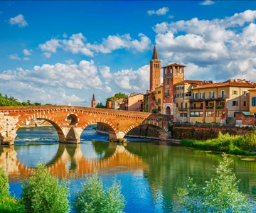 Milán: Excursión de un día a Verona con un crucero por el lago de Garda hasta Sirmione