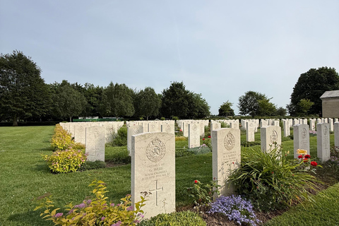 Paris: Normandy D-Day, Omaha Beach & American Cemetery Paris: Normandy D-Day Round-Trip Experience
