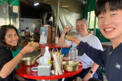 Busan: Wędrówka i degustacja wina ryżowego w ukrytej wiosce