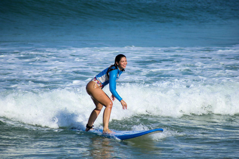Rio de Janeiro: Surf school with all materials included Surf lessons: Ipanema and Copacabana rivers