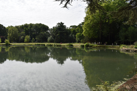 Château d&#039;Azay-le-Rideau : Visite guidée privée avec billet d&#039;entrée