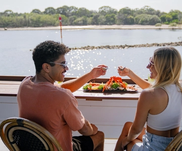 Tweed Heads: Tweed River and Rainforest Cruise with Lunch