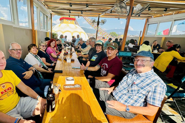 Viaje de lujo a Nepal: Katmandú, Chitwan y Pokhara- Coche privado