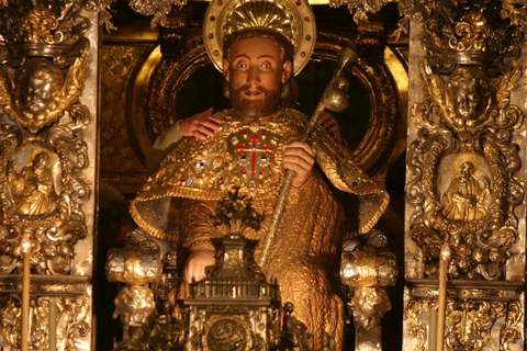 From Lisbon: Santiago de Compostela Day Trip with Fatima
