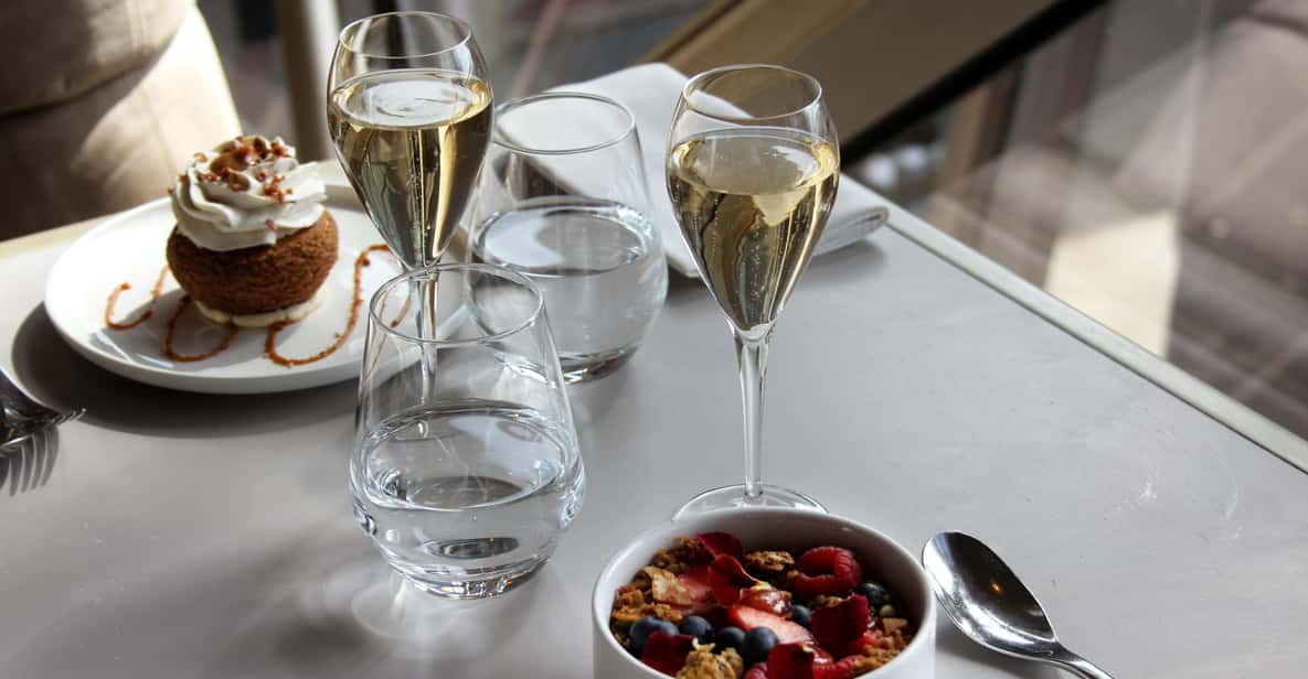 Afbeelding 8 van Parijs: Madame Brasserie in de Eiffeltoren – 3-gangenlunch om 13:30 uur