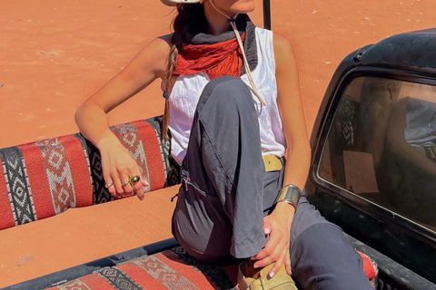 Wadi Rum: Private Luxury Cave Stay, Sunset Tour & Dinner