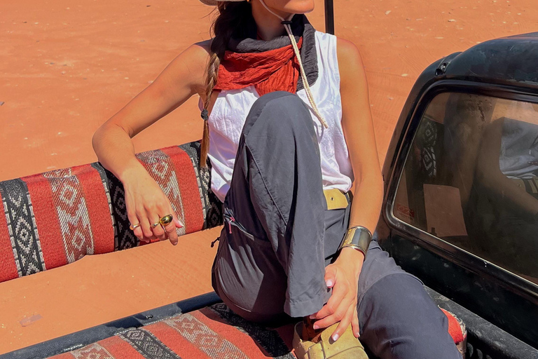 Wadi Rum: Private Luxury Cave Stay, Sunset Tour & Dinner
