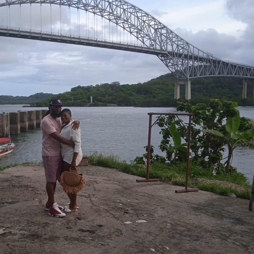 Colagem de mídia