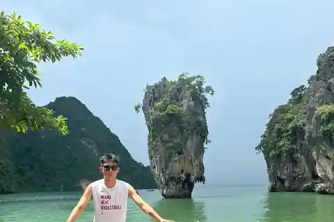 Phuket: James Bond Island Sea Canoeing & Speedboat & Meals