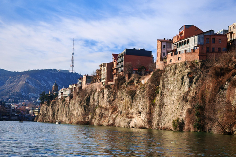 Tbilisi: Private Ride to Yerevan with Wine Tasting