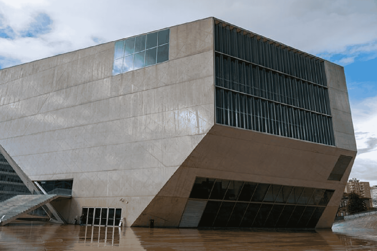 Porto: Architecture Private Tour - The Past and The Present