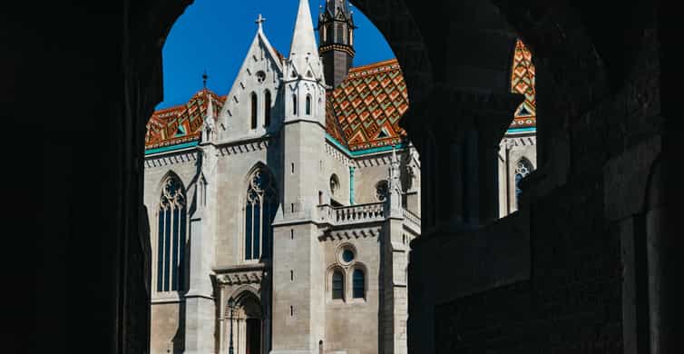 Budapest: Historic Buda Castle Walking Tour photo 6