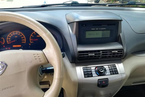 Medellín: Private Airport Transfer