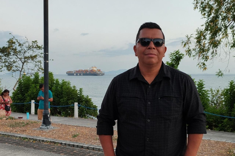 Panama: Panoramic Tour of Historic Areas and Scenic Viewpoints Panama: Panoramic Tour with Historic Areas and Photo-Optimal Viewpoints