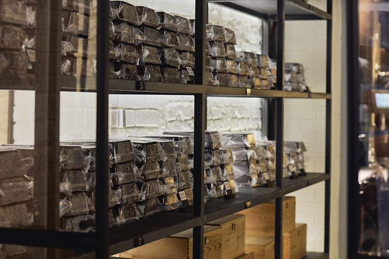 Milan: Enrico Rizzi Chocolate Factory Tour with tasting Chocolate Experience with Grand Cru Exclusive tasting