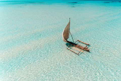 ZANZIBAR : VISITE DU LAGON BLEU