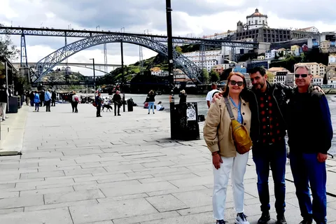Oporto: Visita Privada a Pie del Centro Histórico con Degustación