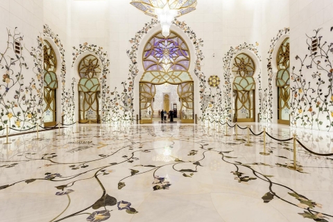 Z Abu Zabi: Meczet Szejka Zayeda i wycieczka do Qasr Al WatanSharing English Tour