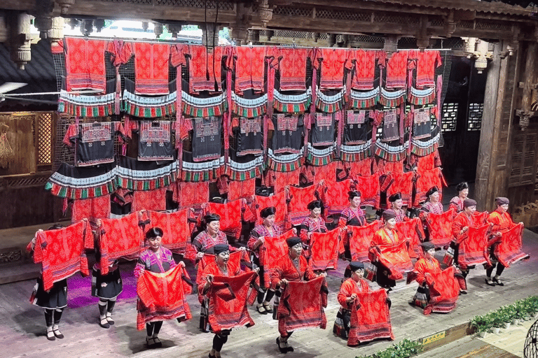 From Guilin: Longji Rice Terraces and Villages Day Trip
