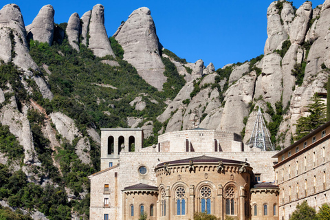 Depuis Salou : Monastère de Montserrat et 4 heures à Barcelone.