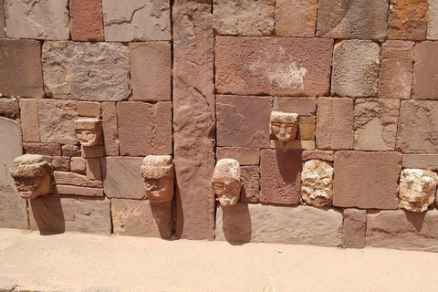 La Paz: Stanowisko archeologiczne Tiwanaku i wycieczka nad jezioro Titicaca