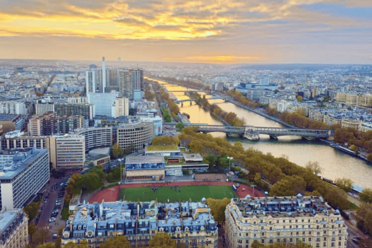 Paris Private Eiffel Tower Summit Tour with Hotel Pickup