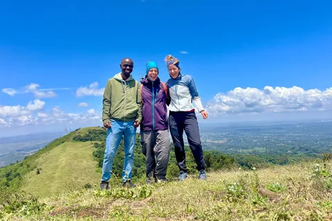 NAIROBI:Ngong Hills Day Hike,Group Tour