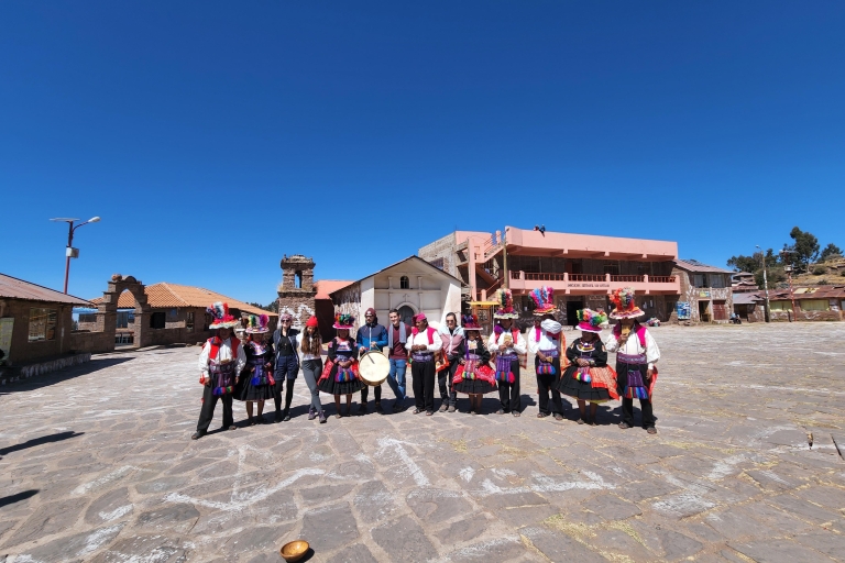 Puno: Full Day Tour To The Islands Of Uros And Taquile