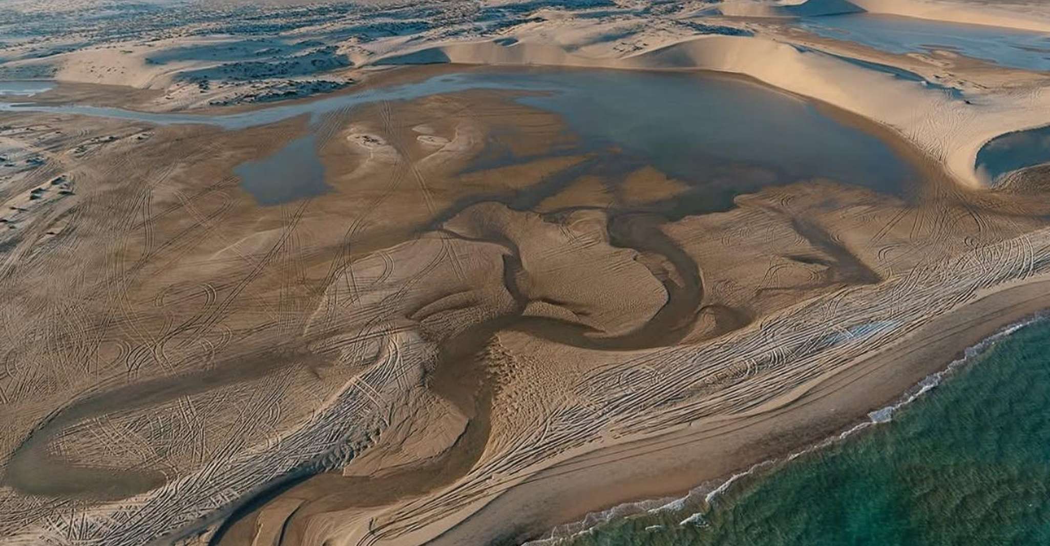 Doha: Inland Sea Desert Safari with Sunset & Sunrise Views photo 20